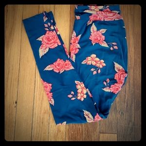 LuLaRoe OS Leggings